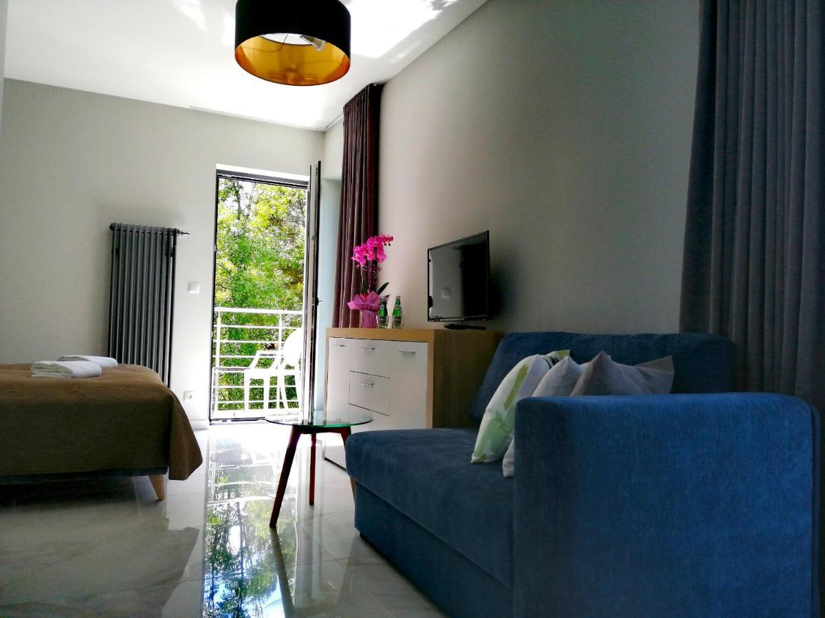 Apartamenty Szmaragdowa 10 ミエルノ エクステリア 写真