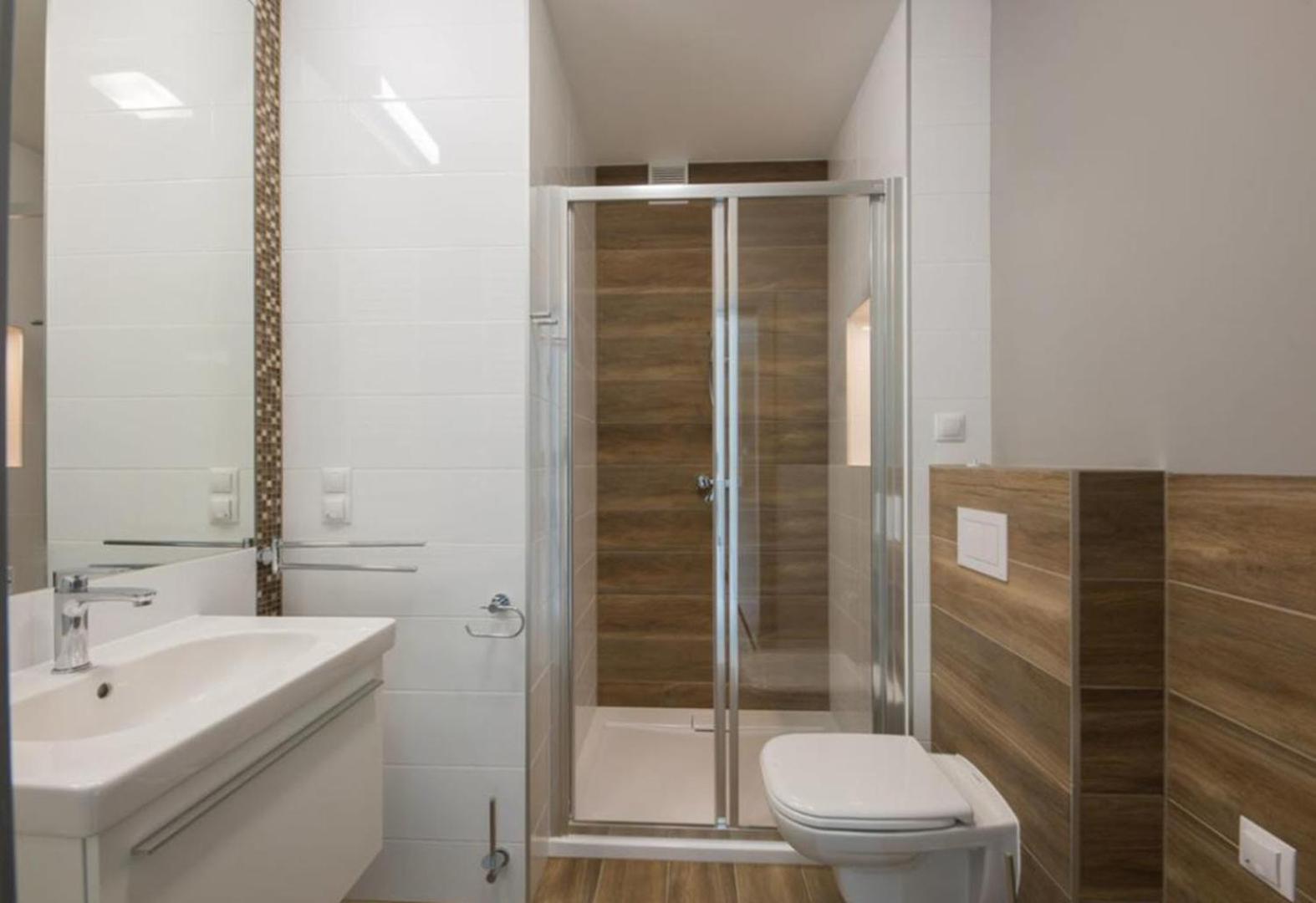 Apartamenty Szmaragdowa 10 ミエルノ エクステリア 写真